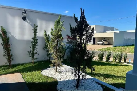 Sobrado com 4 Quartos à venda, 243m² no Loteamento Manoel Gomes da Cunha, Araguaína