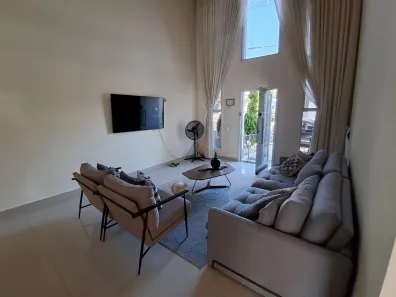 Casa de Condomínio com 3 Quartos à venda, 180m² no Parque Olívio Franceschini, Hortolândia