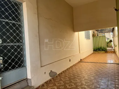 Casa com 3 Quartos à venda, 147m² no Centro, Araraquara