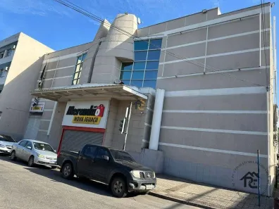Prédio Comercial para alugar, 45000m² no Centro, Nova Iguaçu