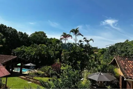 Fazenda/Sítio com 3 Quartos à venda, 22000m² no Granja dos Cavaleiros, Macaé