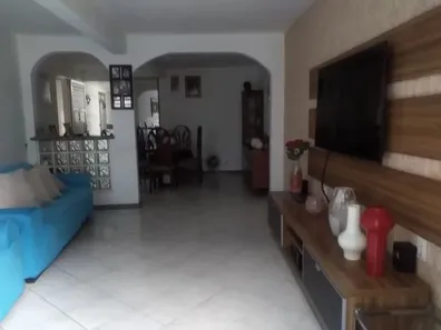 Casa com 4 Quartos à venda, 200m² no Santa Cruz, Salvador