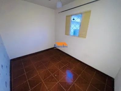 Casa com 3 Quartos para alugar, 75m² no Horto, Belo Horizonte