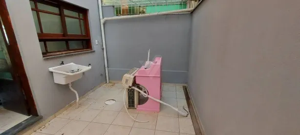 Sobrado com 2 Quartos para alugar, 65m² no Bom Sucesso, Gravataí
