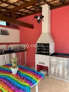 Casa com 4 Quartos para venda ou aluguel, 216m² no Cascatinha, Petrópolis