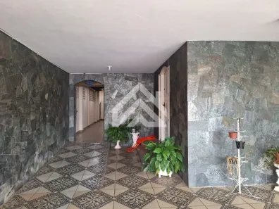Casa com 3 Quartos à venda, 282m² no Vila Santo Antônio, Rio Claro