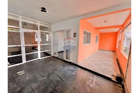 Casa com 5 Quartos à venda, 256m² no Novo Aleixo, Manaus