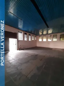 Galpão/Depósito/Armazém para venda ou aluguel, 738m² no Embu Mirim, Itapecerica da Serra