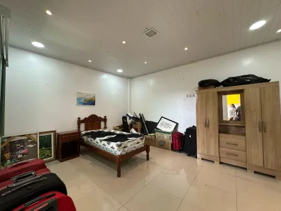 Casa de Condomínio com 6 Quartos à venda, 300m² no Compensa, Manaus