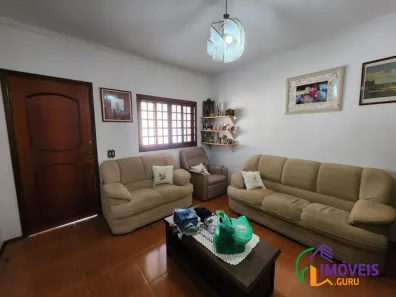 Casa com 4 Quartos à venda, 190m² no Vila Coqueiro, Valinhos