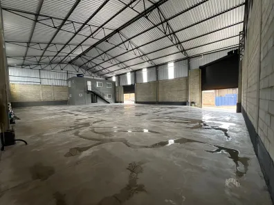 Galpão/Depósito/Armazém para alugar, 600m² no Progresso, São Joaquim de Bicas