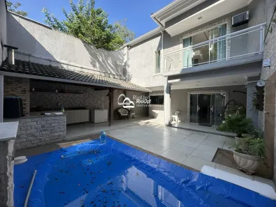 Casa de Condomínio com 3 Quartos à venda, 230m² no Campo Grande, Rio de Janeiro