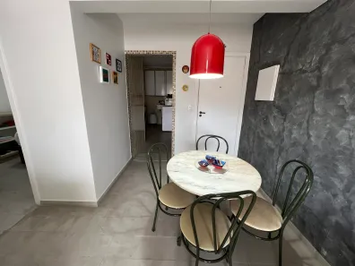 Apartamento com 2 Quartos à venda, 70m² no Jardim Las Palmas, Guarujá