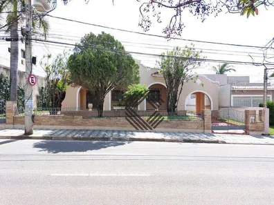 Casa com 3 Quartos para venda ou aluguel, 425m² no Centro, Sorocaba