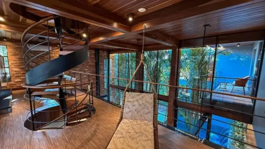 Casa de Condomínio com 4 Quartos à venda, 600m² no Chapada, Manaus