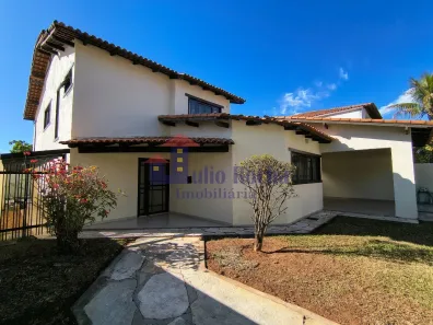 Casa de Condomínio com 3 Quartos para alugar, 300m² no Setor Habitacional Jardim Botânico, Brasília