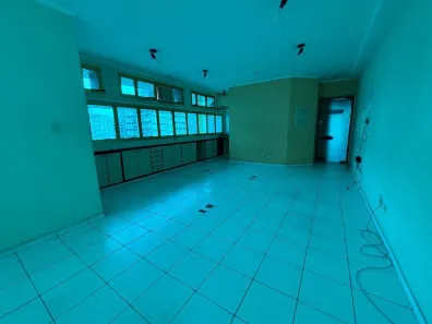 Sala Comercial para alugar, 50m² no Gonzaga, Santos
