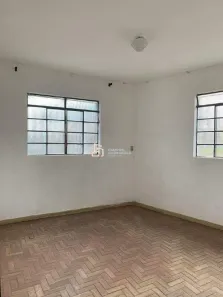 Casa com 3 Quartos para alugar, 110m² no Jatobá (Barreiro), Belo Horizonte