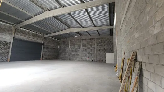 Galpão/Depósito/Armazém para alugar, 1400m² no Recreio Ipitanga, Lauro de Freitas