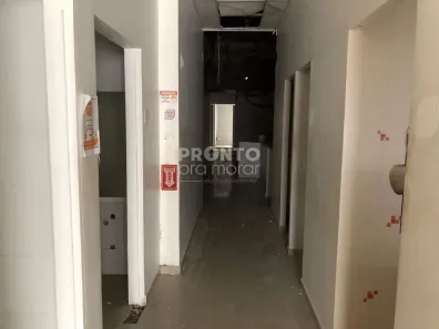 Ponto Comercial para alugar, 202m² no Boa Vista, Recife