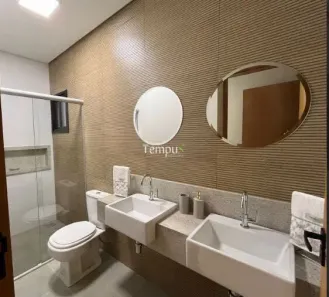 Sobrado com 3 Quartos para alugar, 163m² no Vila Rosa, Goiânia