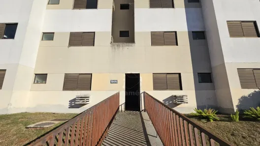 Apartamento com 2 Quartos para alugar, 53m² no Alto da Colina, Londrina