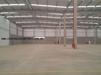Galpão/Depósito/Armazém para alugar, 1000m² no Centro, Gravataí
