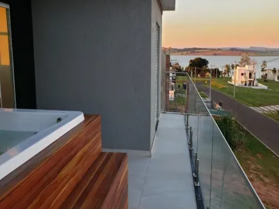 Casa de Condomínio com 4 Quartos à venda, 200m² no , Paranapanema