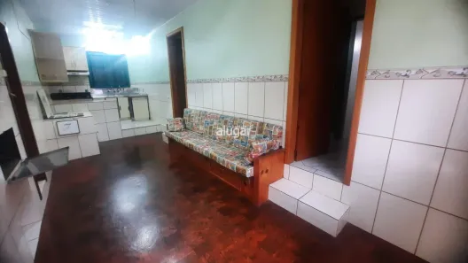 Casa com 2 Quartos para alugar, 150m² no Jardim Eldorado, Caxias do Sul