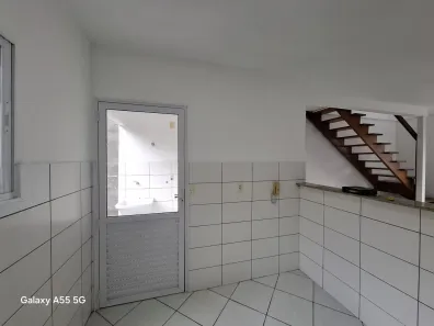 Casa de Condomínio com 2 Quartos para alugar, 58m² no Vila Caputera, Mogi das Cruzes