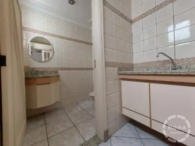 Sala Comercial para alugar, 77m² no Vila Belmiro, Santos