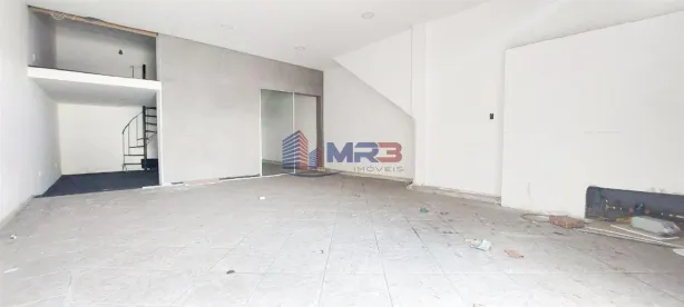 Ponto Comercial para alugar, 75m² no Tanque, Rio de Janeiro
