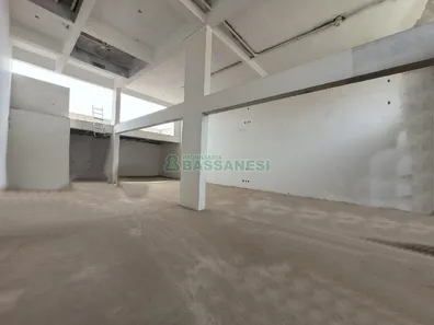 Ponto Comercial à venda, 234m² no Kayser, Caxias do Sul