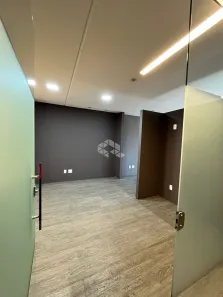 Sala Comercial à venda, 114m² no Panazzolo, Caxias do Sul