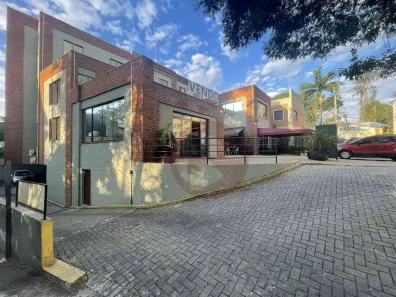 Ponto Comercial à venda, 176m² no Chácara São João, Carapicuíba