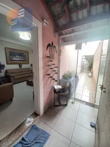 Sobrado com 2 Quartos à venda, 119m² no Vila Santa Rosa, Guarujá