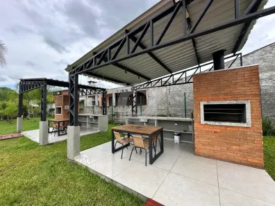 Sobrado com 3 Quartos à venda, 44m² no Loteamento Neto, Portão