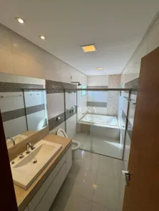 Casa de Condomínio com 4 Quartos para alugar, 500m² no Jardins Milão, Goiânia