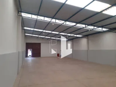 Galpão/Depósito/Armazém para alugar, 270m² no Centro, Itapuí