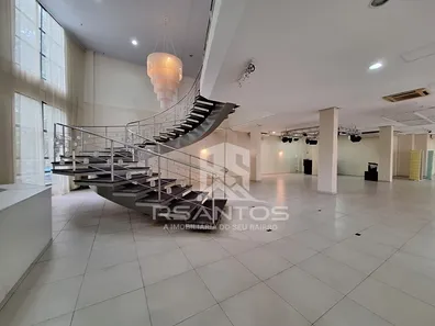 Galpão/Depósito/Armazém com 1 Quarto à venda, 1477m² no Taquara, Rio de Janeiro
