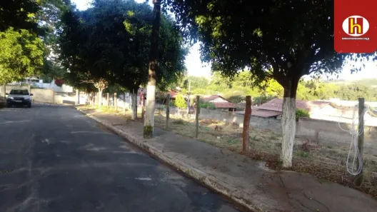 Lote/Terreno à venda, 1014m² no Centro, São José da Lapa