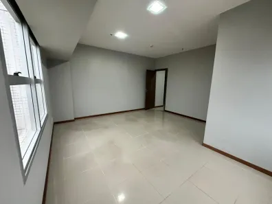 Ponto Comercial para alugar, 32m² no Chapada, Manaus