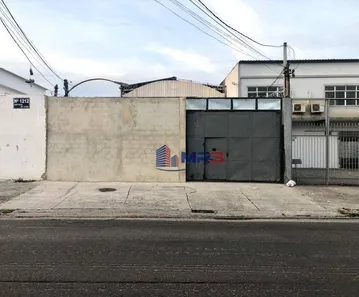 Galpão/Depósito/Armazém para venda ou aluguel, 500m² no Pechincha, Rio de Janeiro