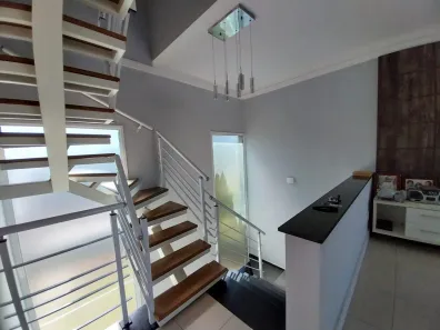 Casa de Condomínio com 3 Quartos para venda ou aluguel, 300m² no Caminho Novo, Tremembé