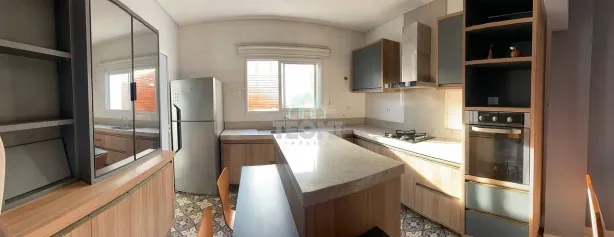 Sobrado com 3 Quartos para venda ou aluguel, 119m² no Vila Areao, Taubaté