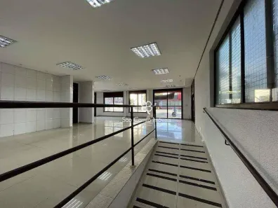 Ponto Comercial à venda, 351m² no Chácara São João, Carapicuíba