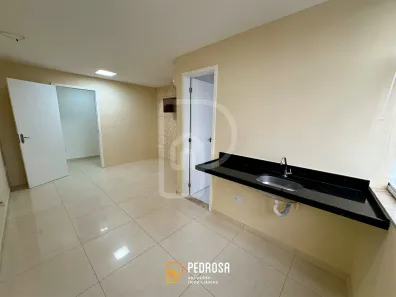 Sala Comercial para alugar, 25m² no Candelária, Natal