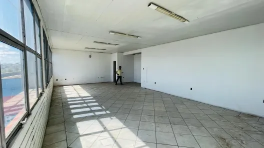 Sala Comercial para alugar, 66m² no Niterói, Canoas