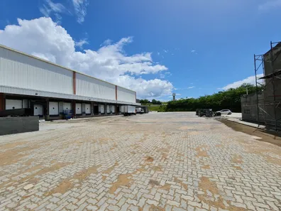 Galpão/Depósito/Armazém para alugar, 2500m² no , Simões Filho