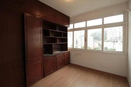 Apartamento com 4 Quartos para alugar, 115m² no Laranjeiras, Rio de Janeiro